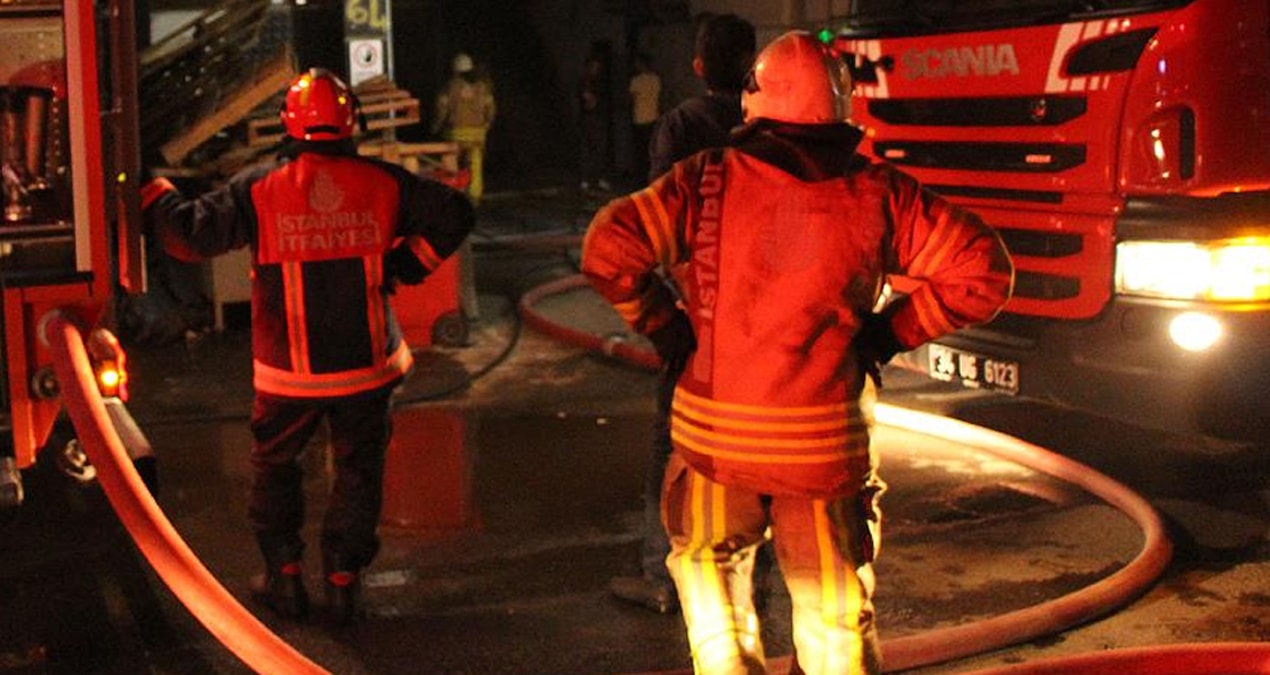 Kars’ta bir evde çıkan yangın diğer evlere ulaşmadan söndürüldü