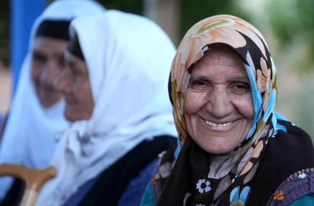 Küçüksarıkayalar’da Su ve Yol Sorununa Çözüm