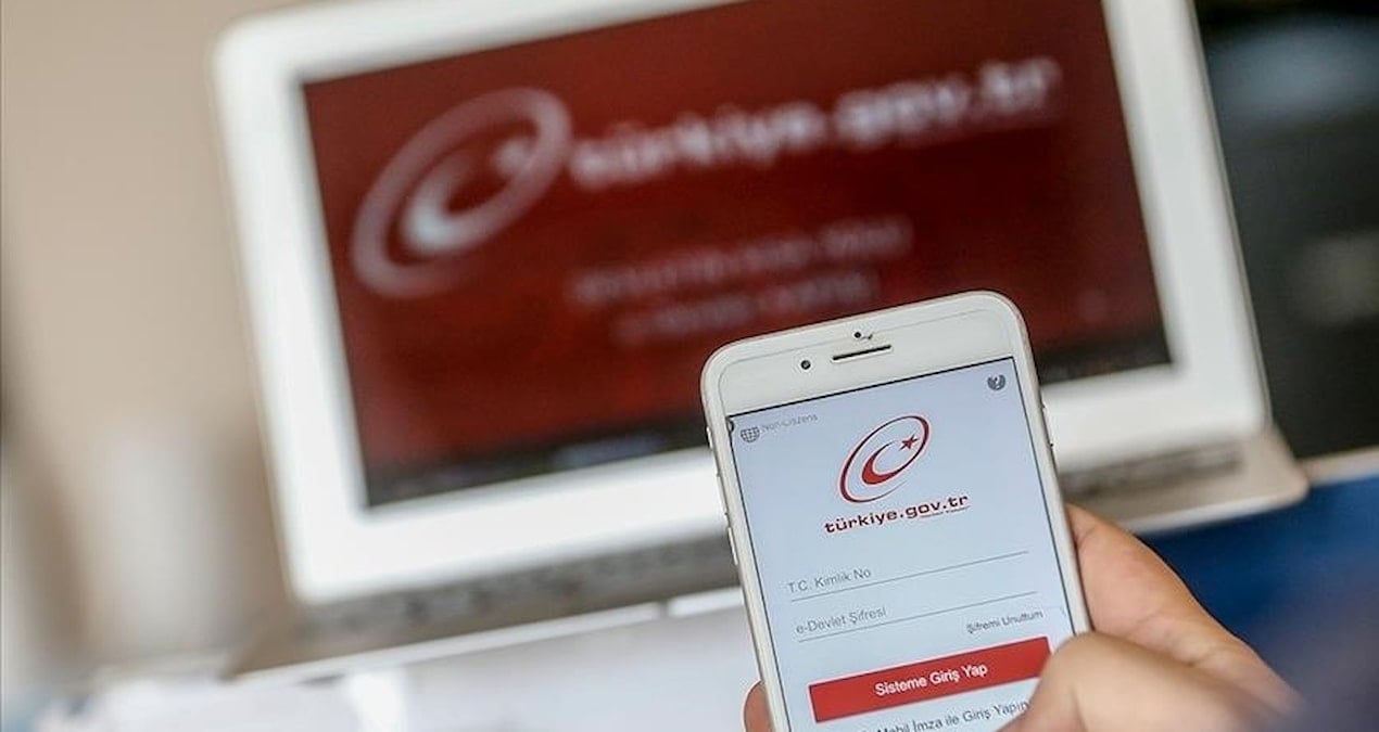 e-Devlet 1 haftada iki kez çöktü