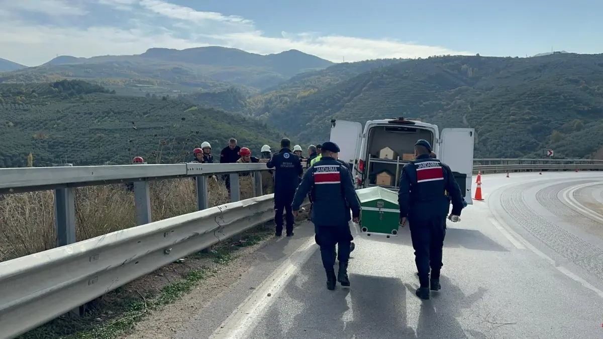 İznik’te Kamyon Kazası: 2 Ölü