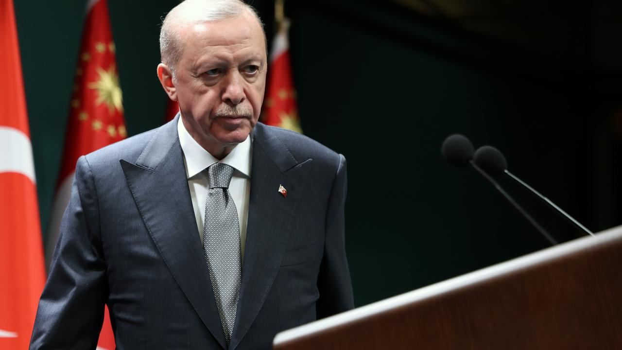 Erdoğan’dan kritik görüşme! Aoun’a ‘hazırız’ deyip Kıbrıs Türkleri için çağrı yaptı