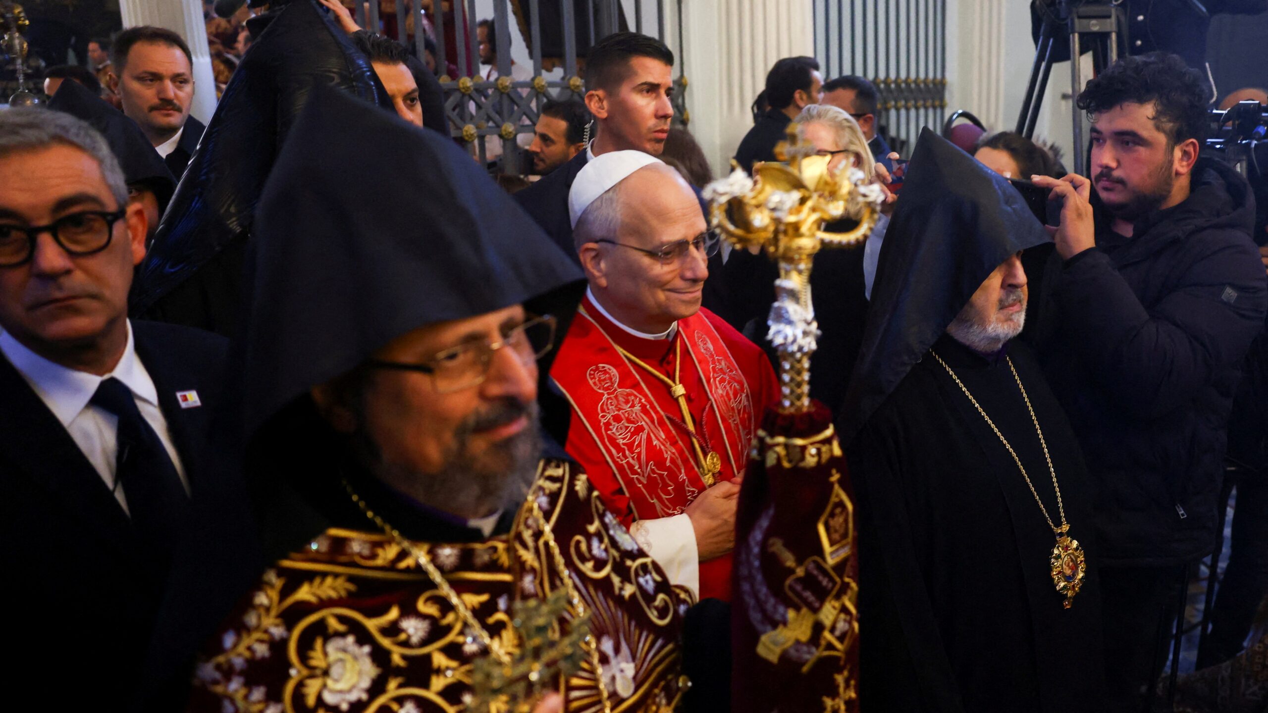 Papa, İstanbul’da Ahmet Minguzzi’nin babası ile görüştü