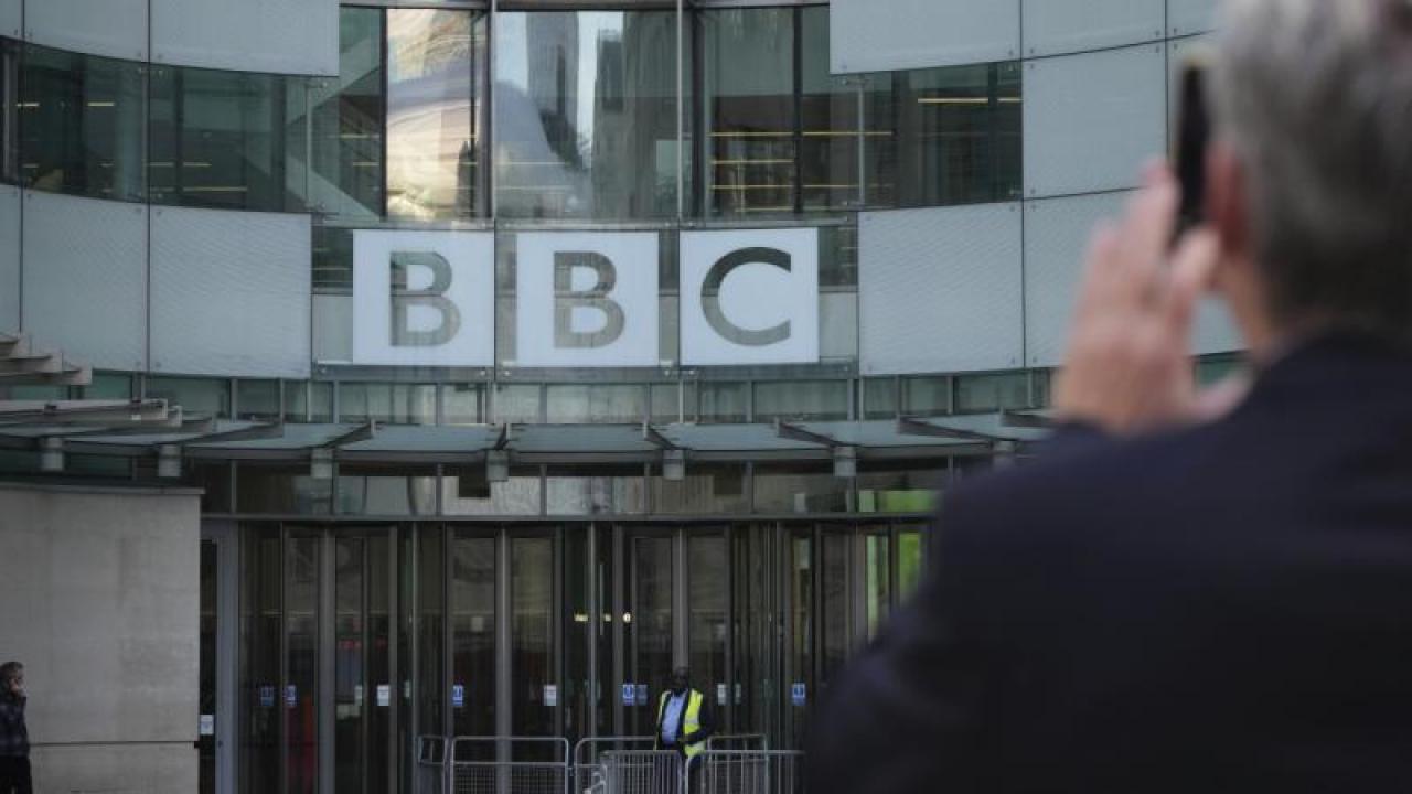 Trump, BBC’ye 5 milyar dolarlık iftira davası açtı