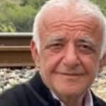 Hasta muayene ederken kalp krizi geçirerek vefat etti