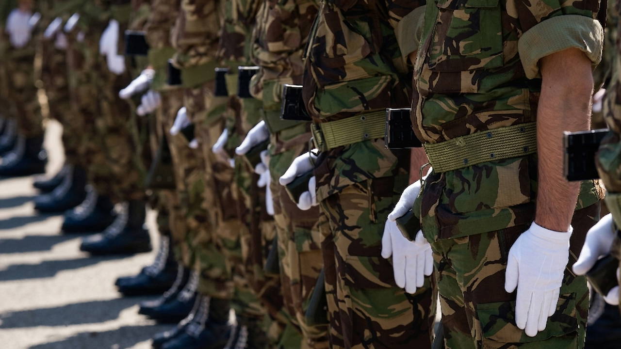 Küresel Silahlanma Yarışı Hız Kesmeden Devam Ediyor: Türkiye’nin Savunma Bütçesi Açıklandı